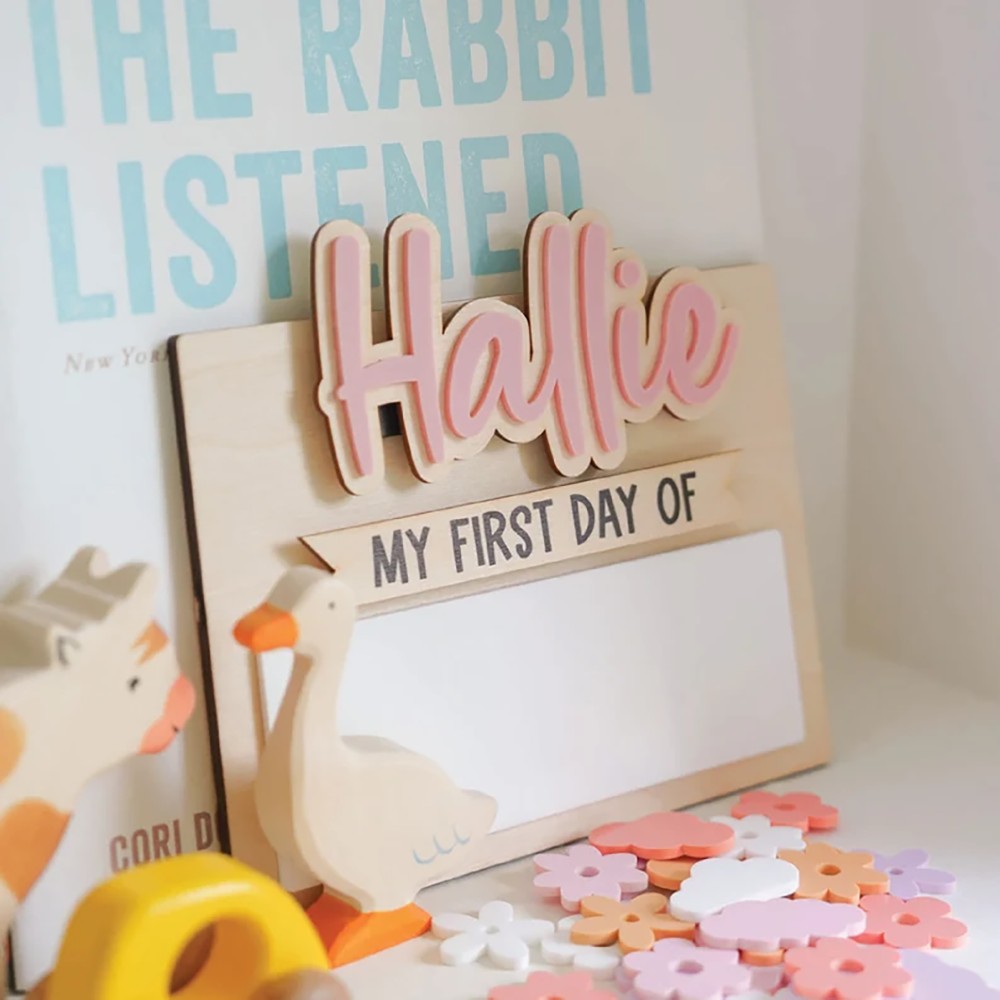 Baby Products Decoration - Деревянная табличка с именем для первого